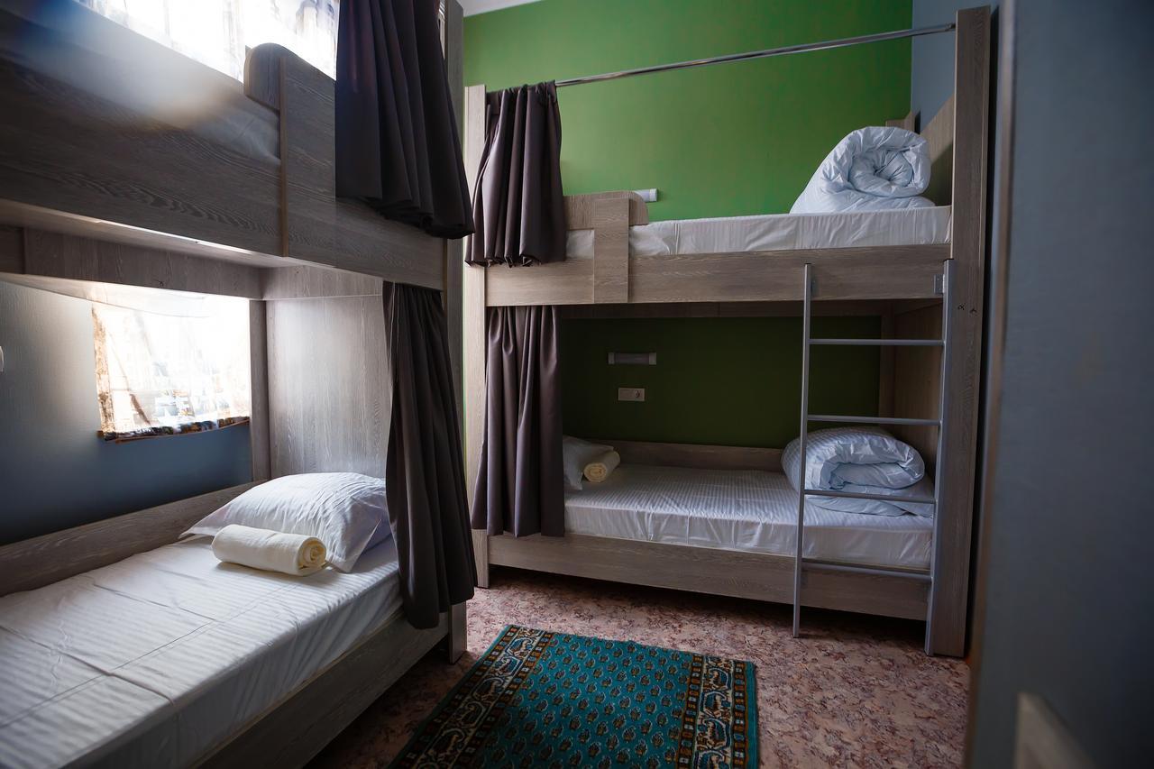 Mountain Road Hostel Almaty Exterior foto