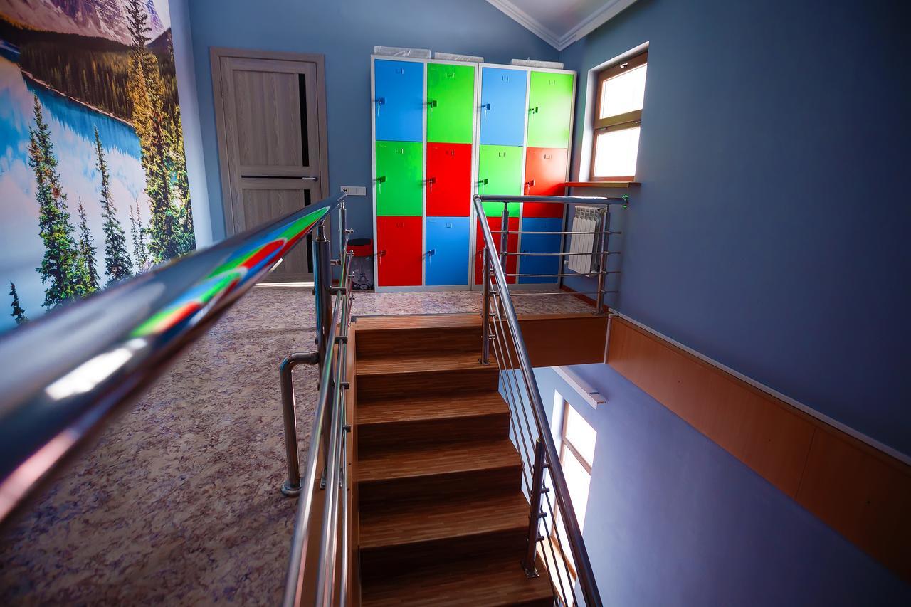 Mountain Road Hostel Almaty Exterior foto